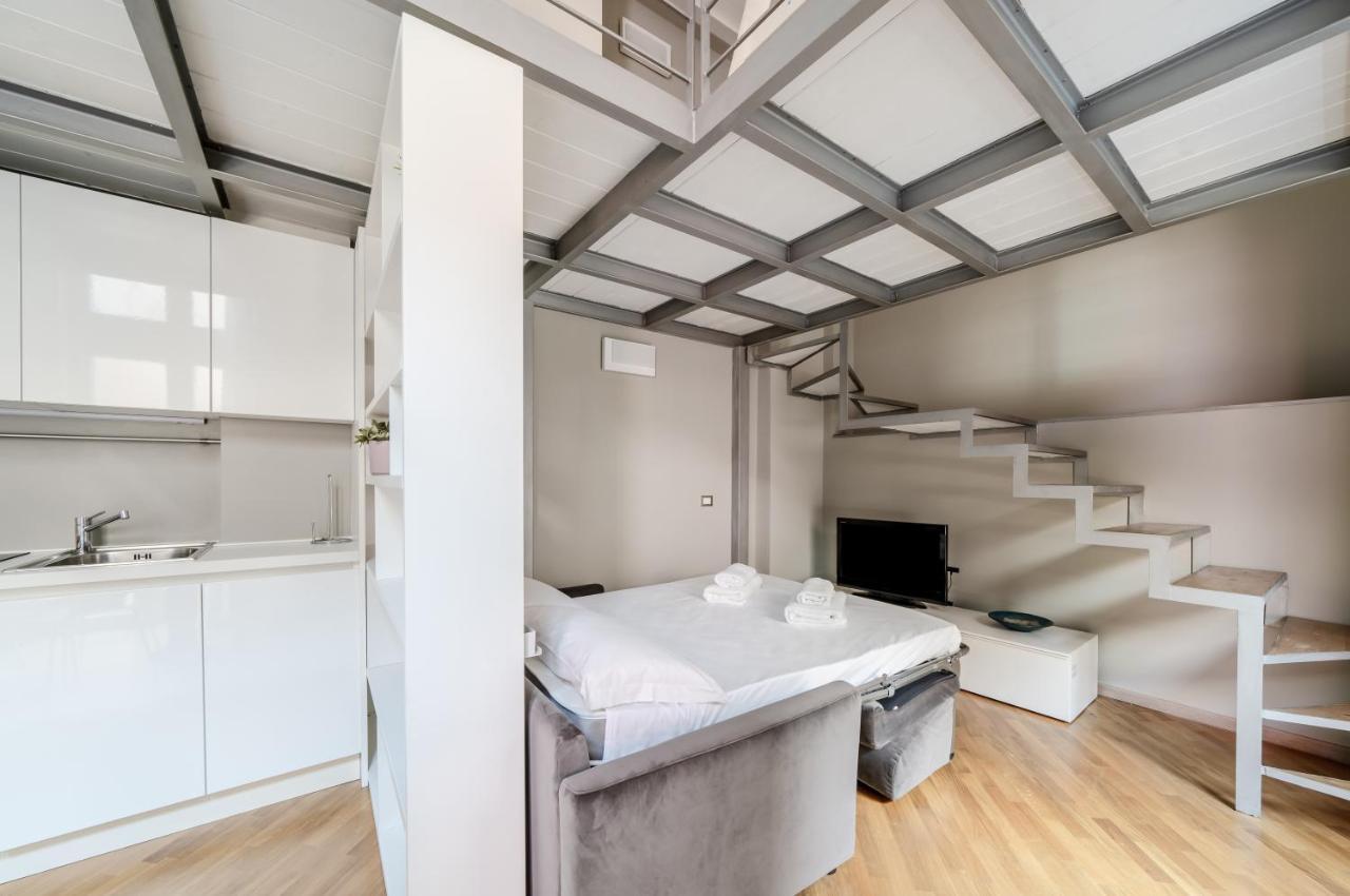 Amazing Milan Loft - 350 M Far From Dateo Station Buitenkant foto