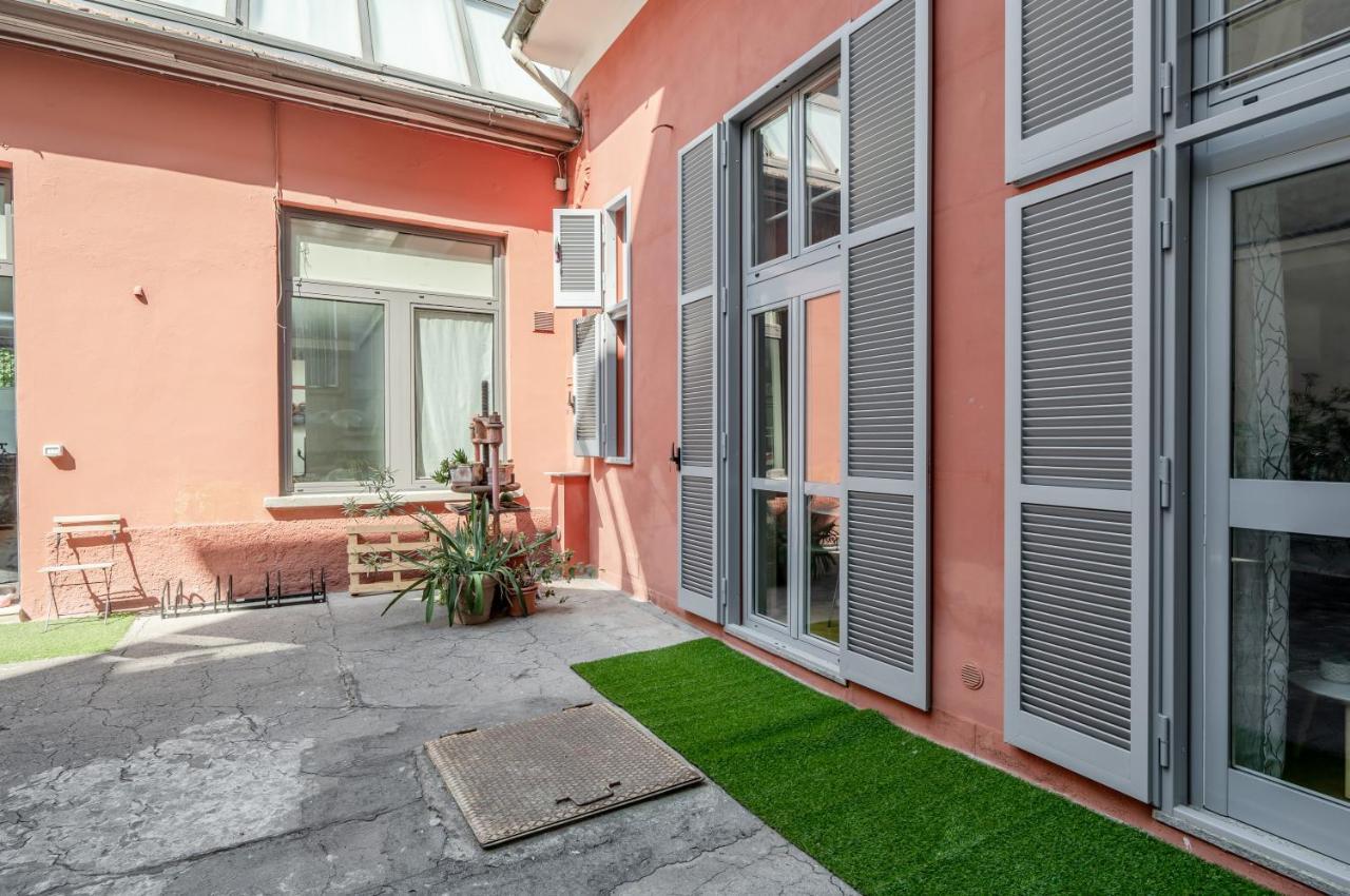 Amazing Milan Loft - 350 M Far From Dateo Station Buitenkant foto