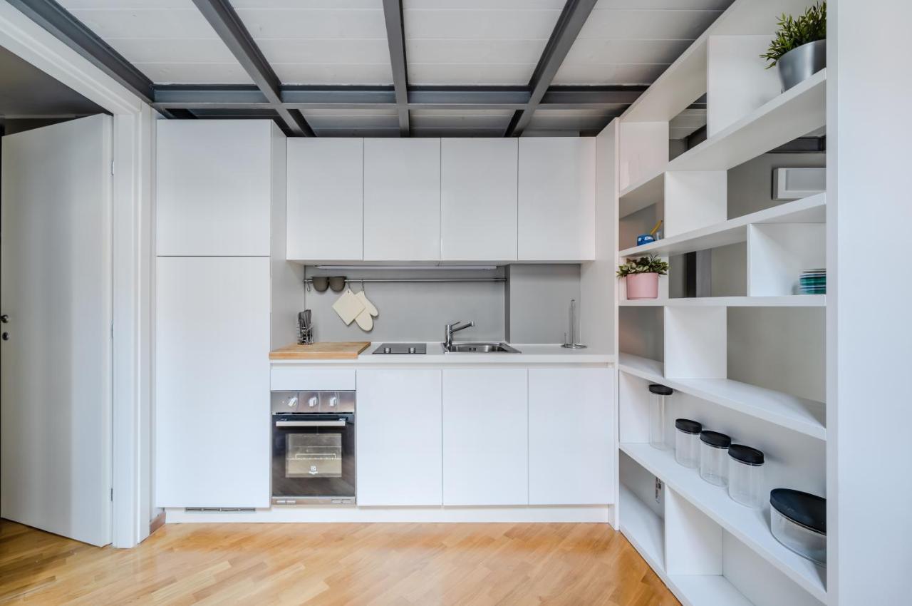 Amazing Milan Loft - 350 M Far From Dateo Station Buitenkant foto
